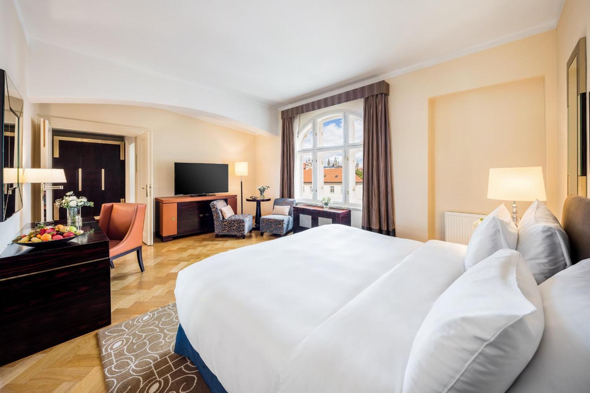 Mandarin Oriental, Prague Hotel Kültér fotó
