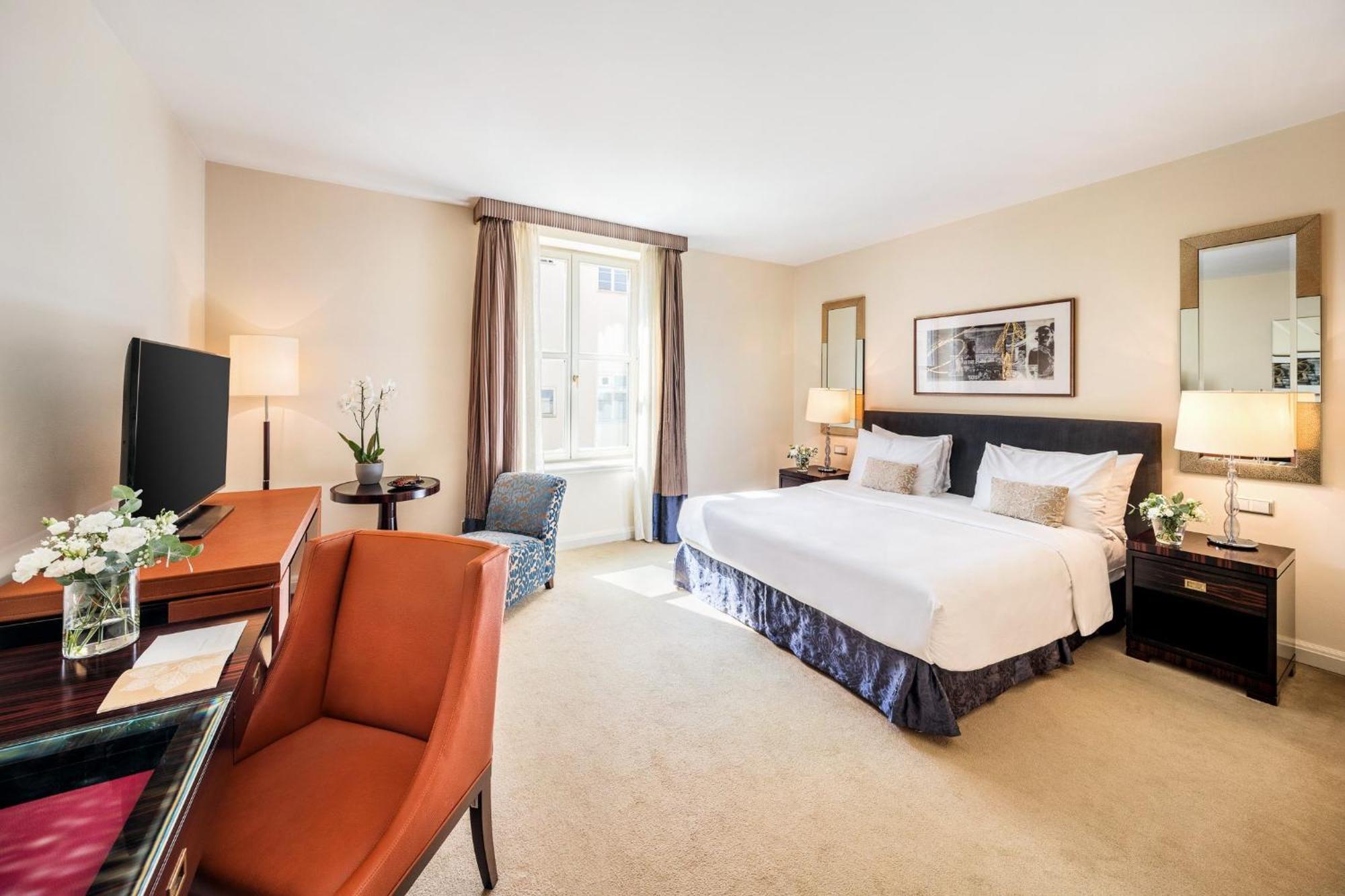 Mandarin Oriental, Prague Hotel Kültér fotó