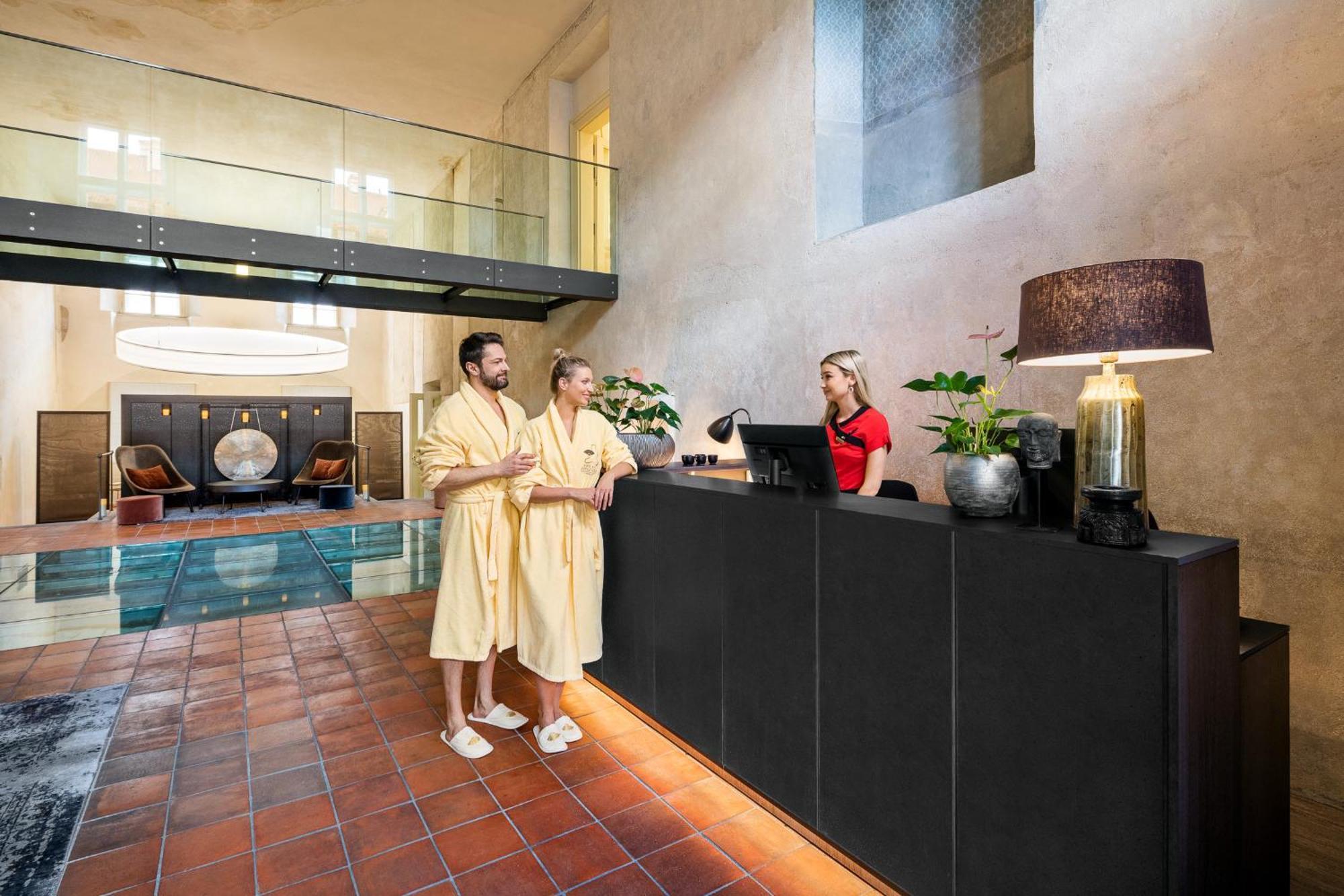 Mandarin Oriental, Prague Hotel Kültér fotó