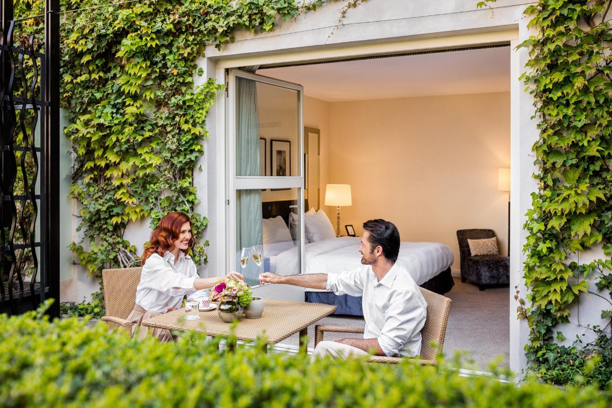 Mandarin Oriental, Prague Hotel Kültér fotó