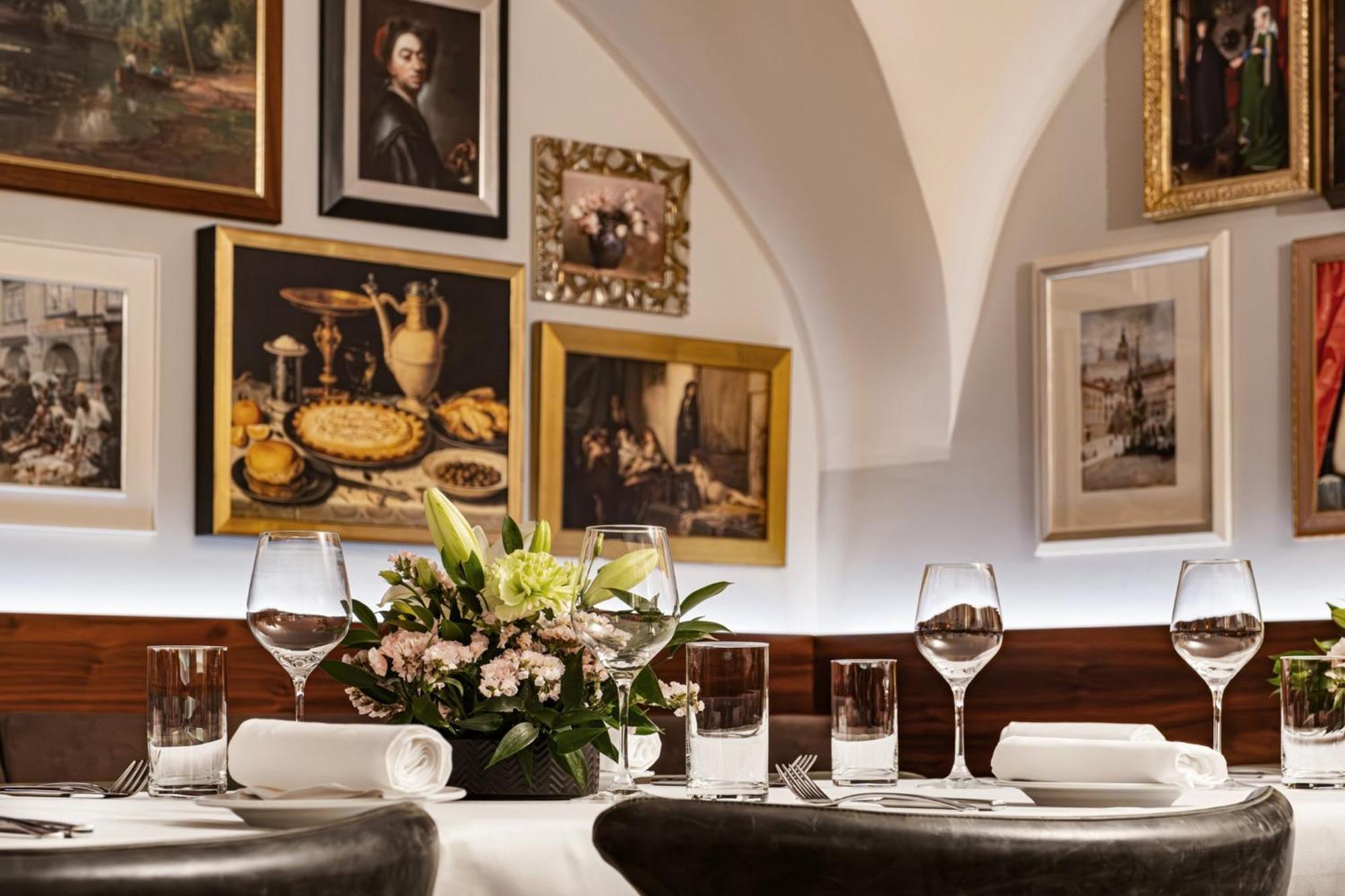 Mandarin Oriental, Prague Hotel Kültér fotó