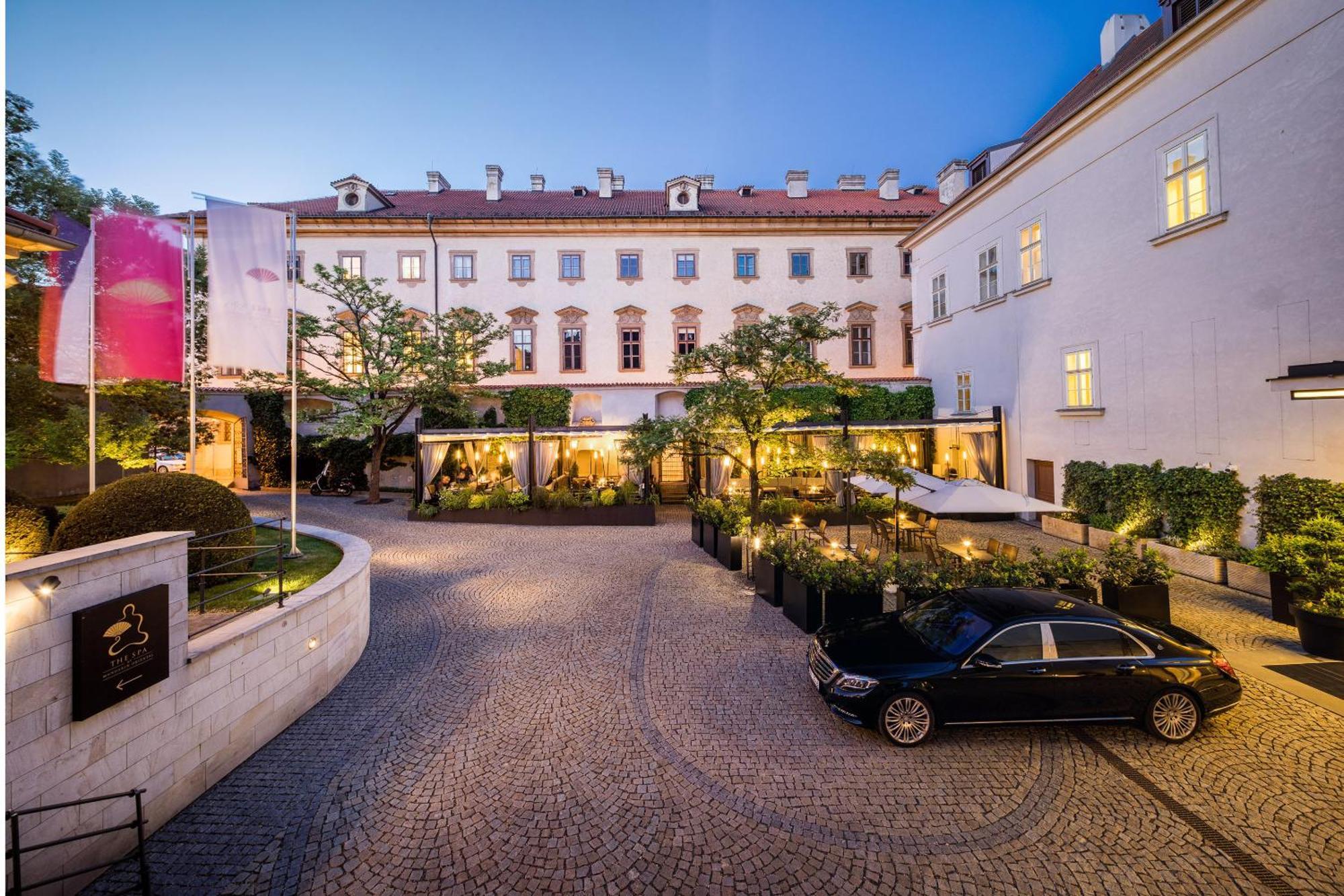 Mandarin Oriental, Prague Hotel Kültér fotó
